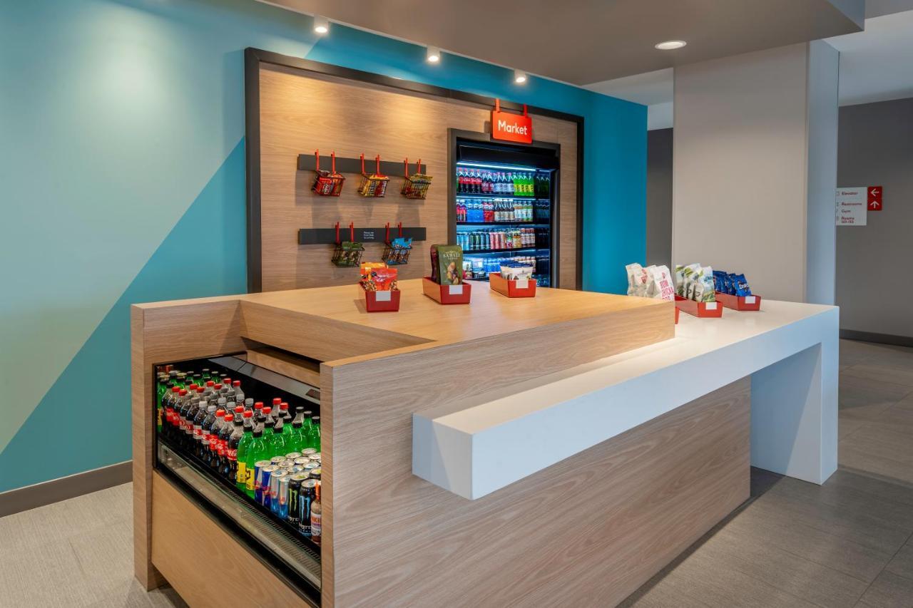 Avid Hotels Milwaukee West - Waukesha By Ihg Pewaukee Ngoại thất bức ảnh