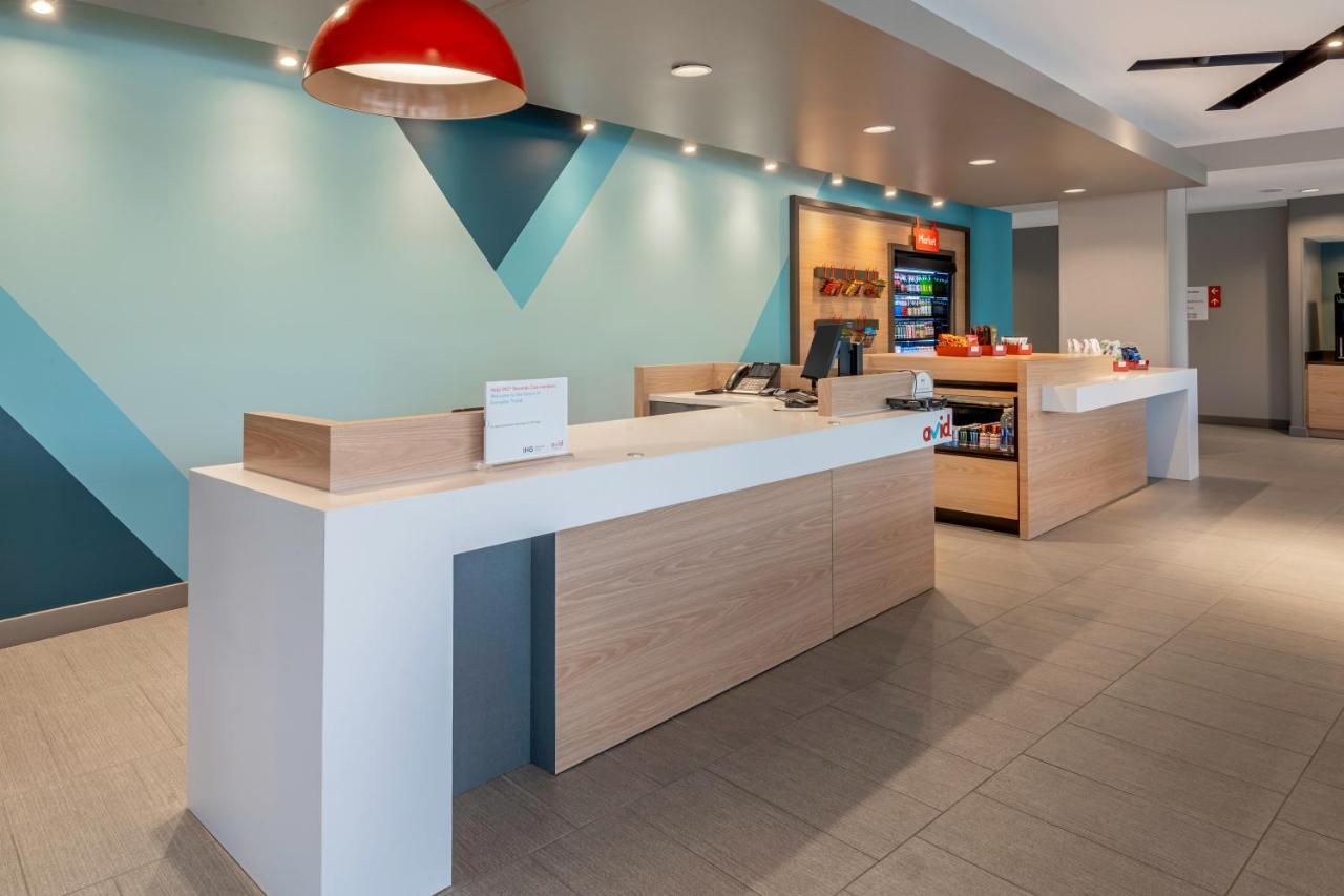 Avid Hotels Milwaukee West - Waukesha By Ihg Pewaukee Ngoại thất bức ảnh